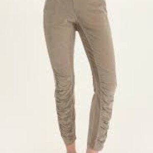 XCVI Wearable Ruched Stretch Pullon Corduroy Penny Beige Women's M Legging Pants